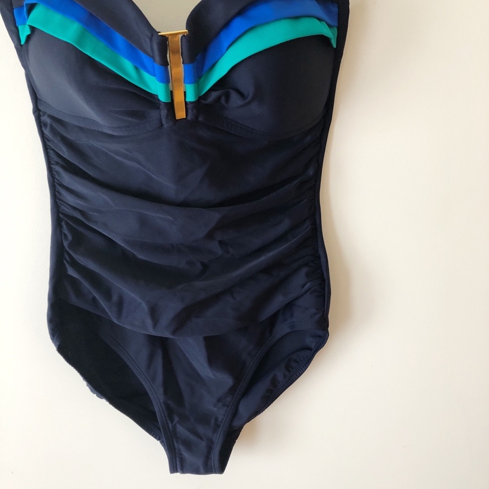 Retro Strapless Swimsuit Size 8 - Picture 3 of 6